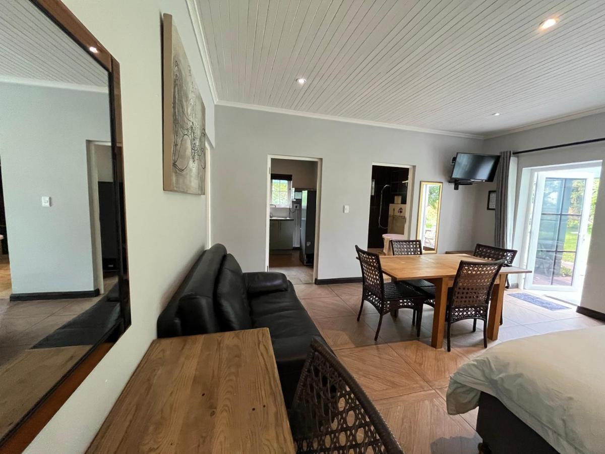 Ilanda Guest House White River Esterno foto